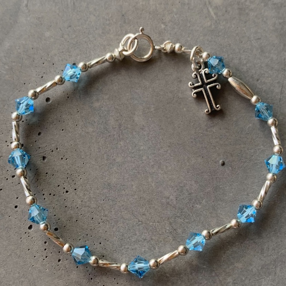 Rosary Bracelet-A Portable Prayer of Faith
by LIZZdezigns